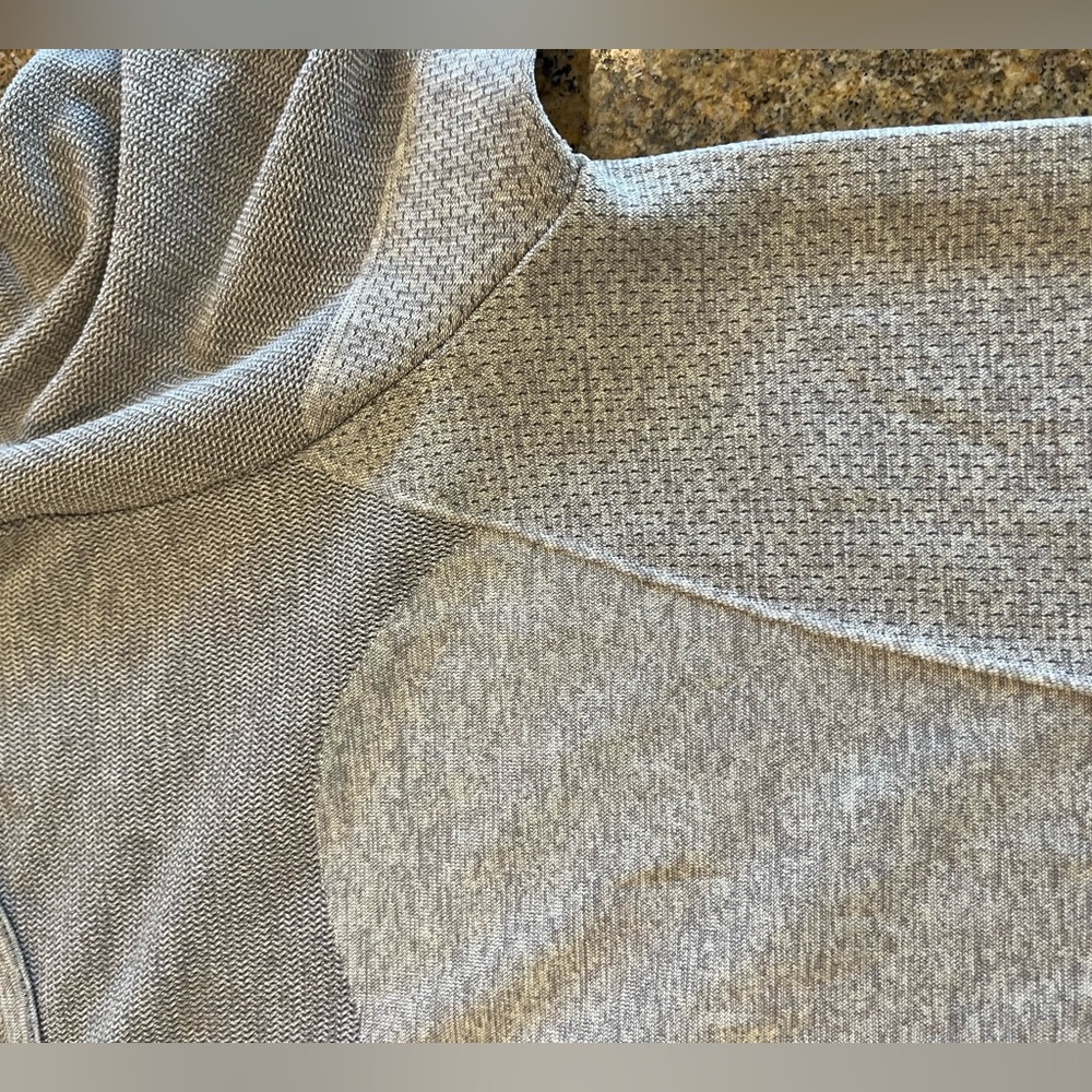 Nike DriFit - Picture 4 of 5